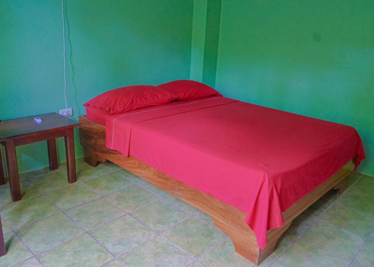 Hospedaje El Bosquecito Uvita Exteriör bild